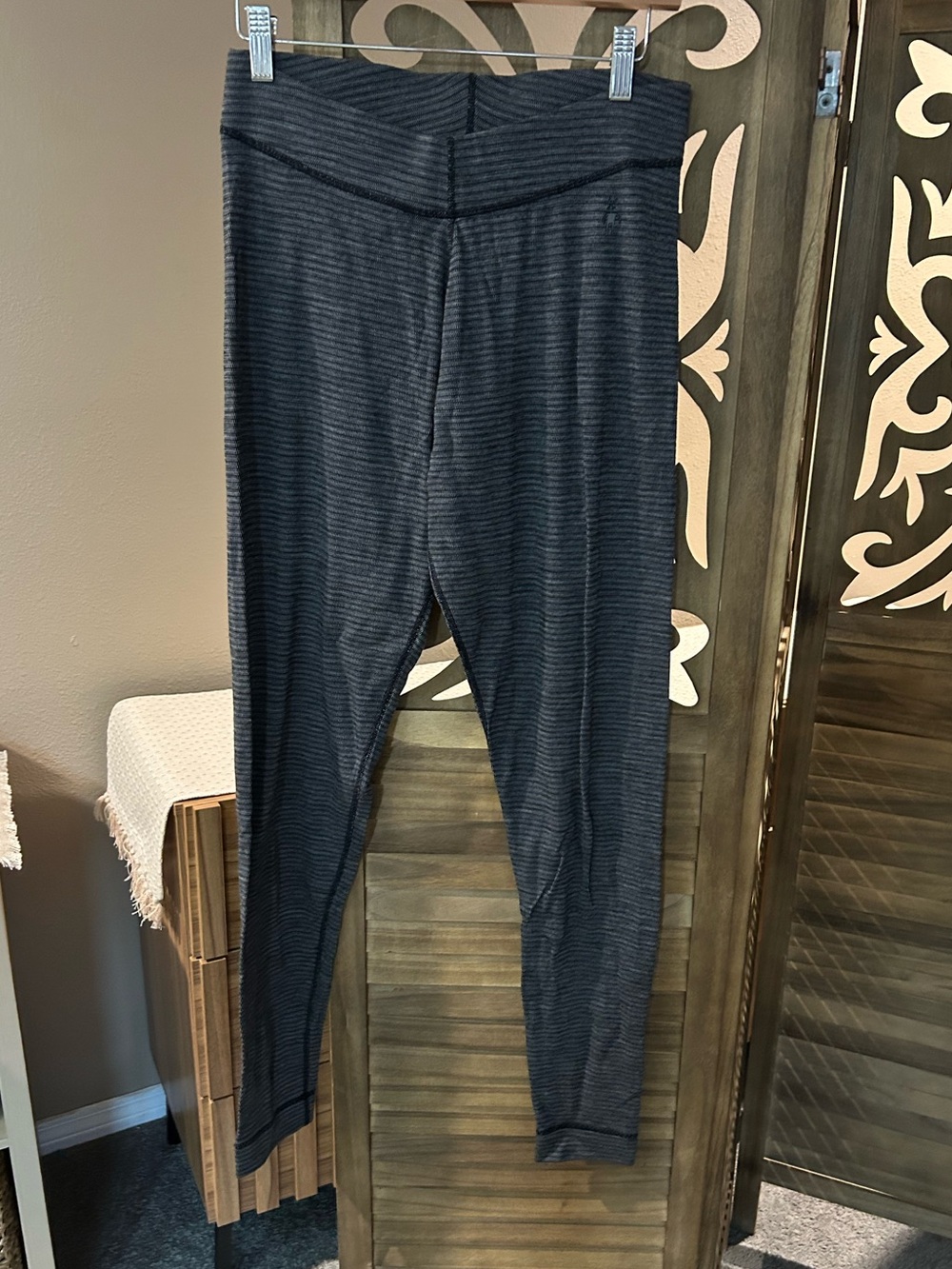 Smartwool Baselayer Leggings NWT Size Large Gray/Black 100% Merino Wool